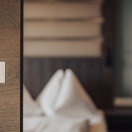 Hotel Lisetta Τιρόλο Εξωτερικό φωτογραφία