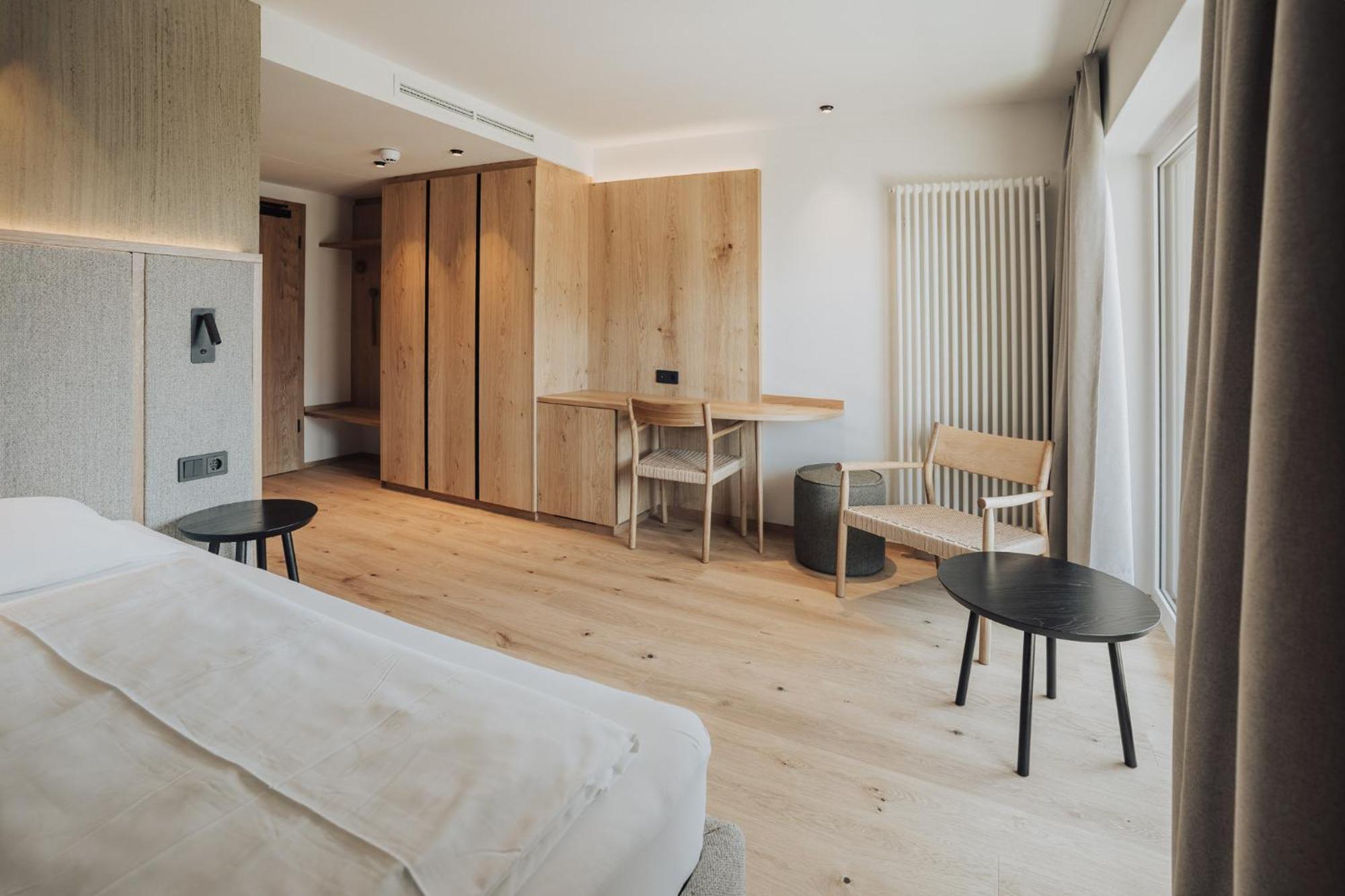 Hotel Lisetta Τιρόλο Εξωτερικό φωτογραφία