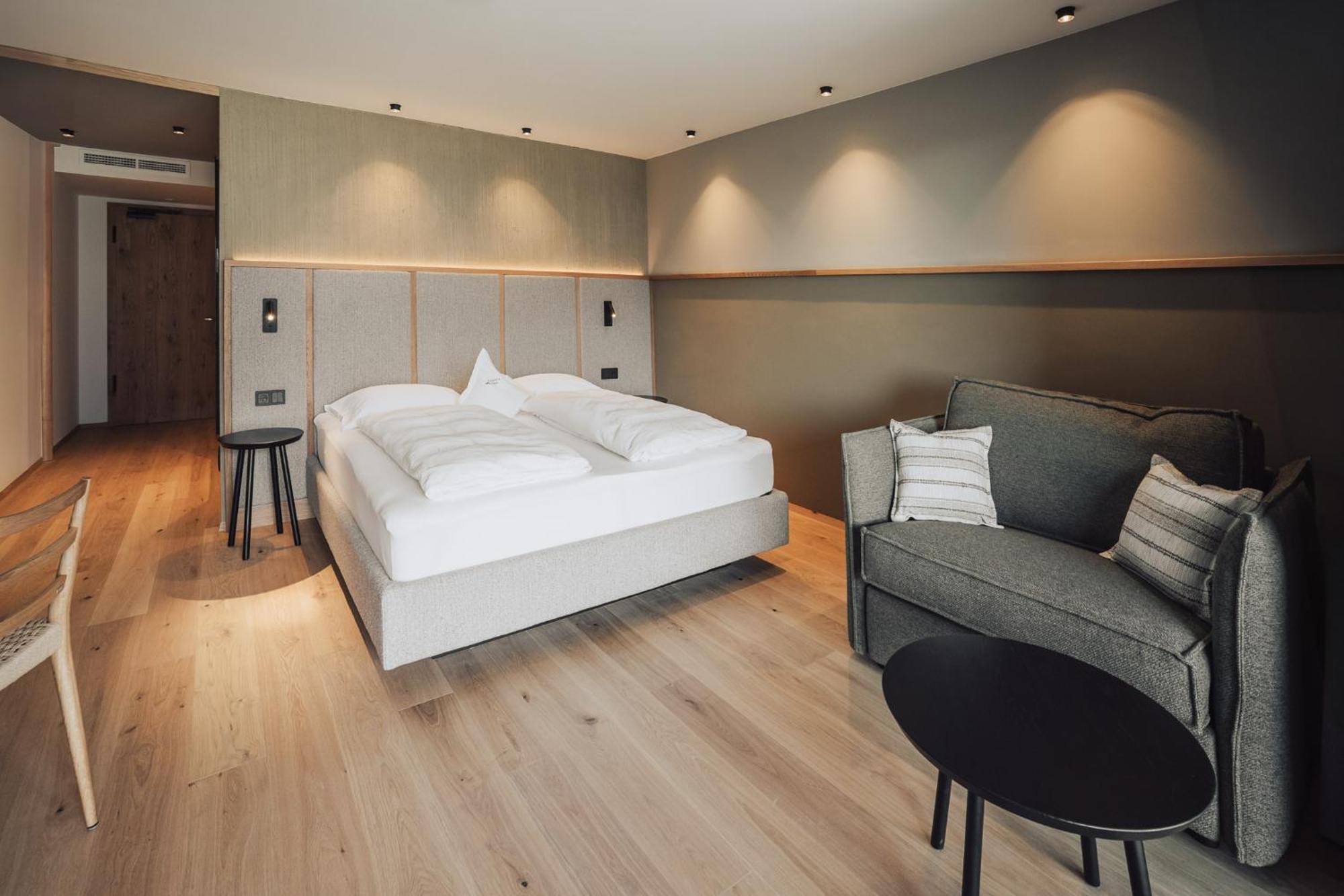 Hotel Lisetta Τιρόλο Εξωτερικό φωτογραφία