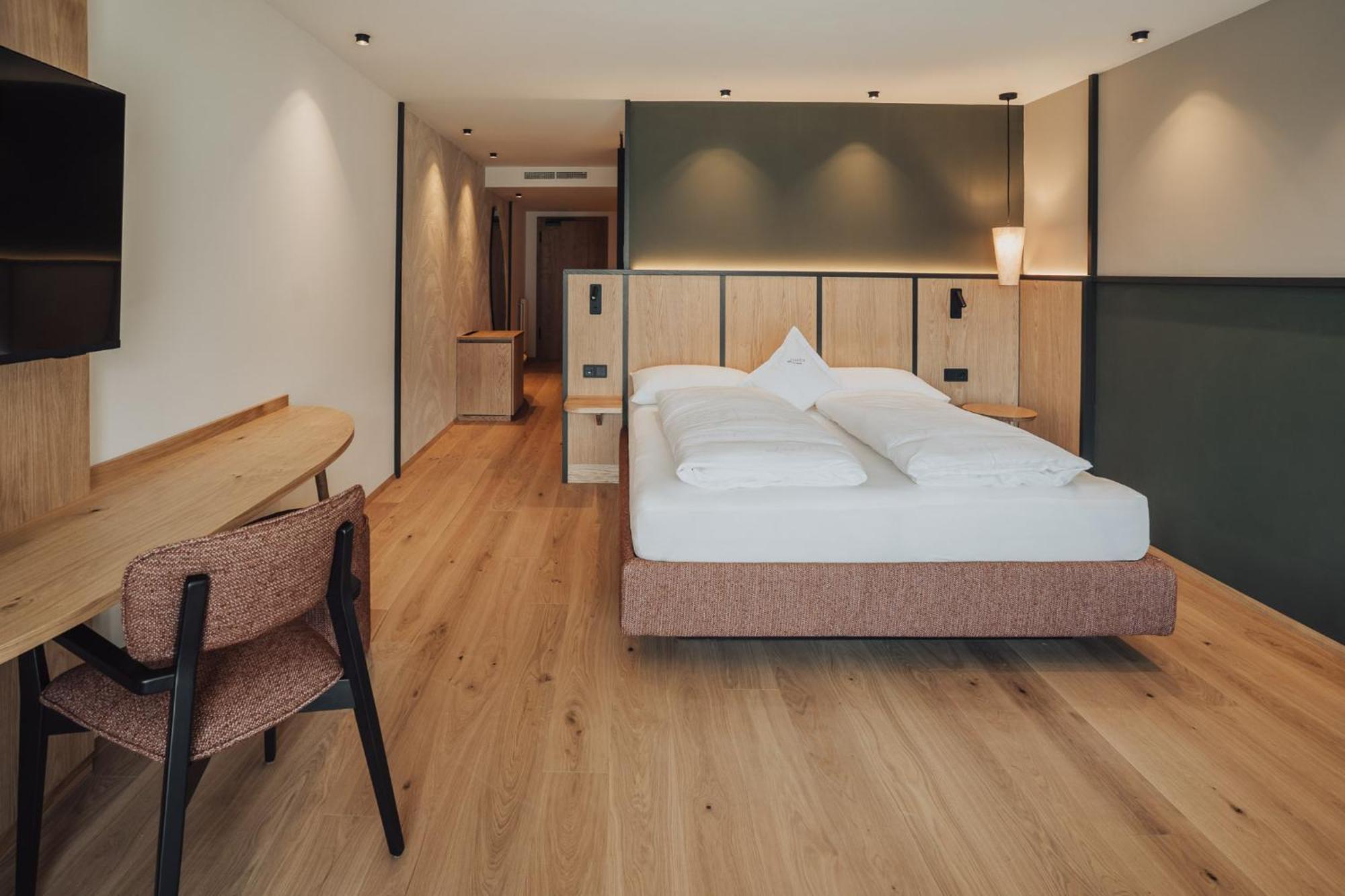 Hotel Lisetta Τιρόλο Εξωτερικό φωτογραφία