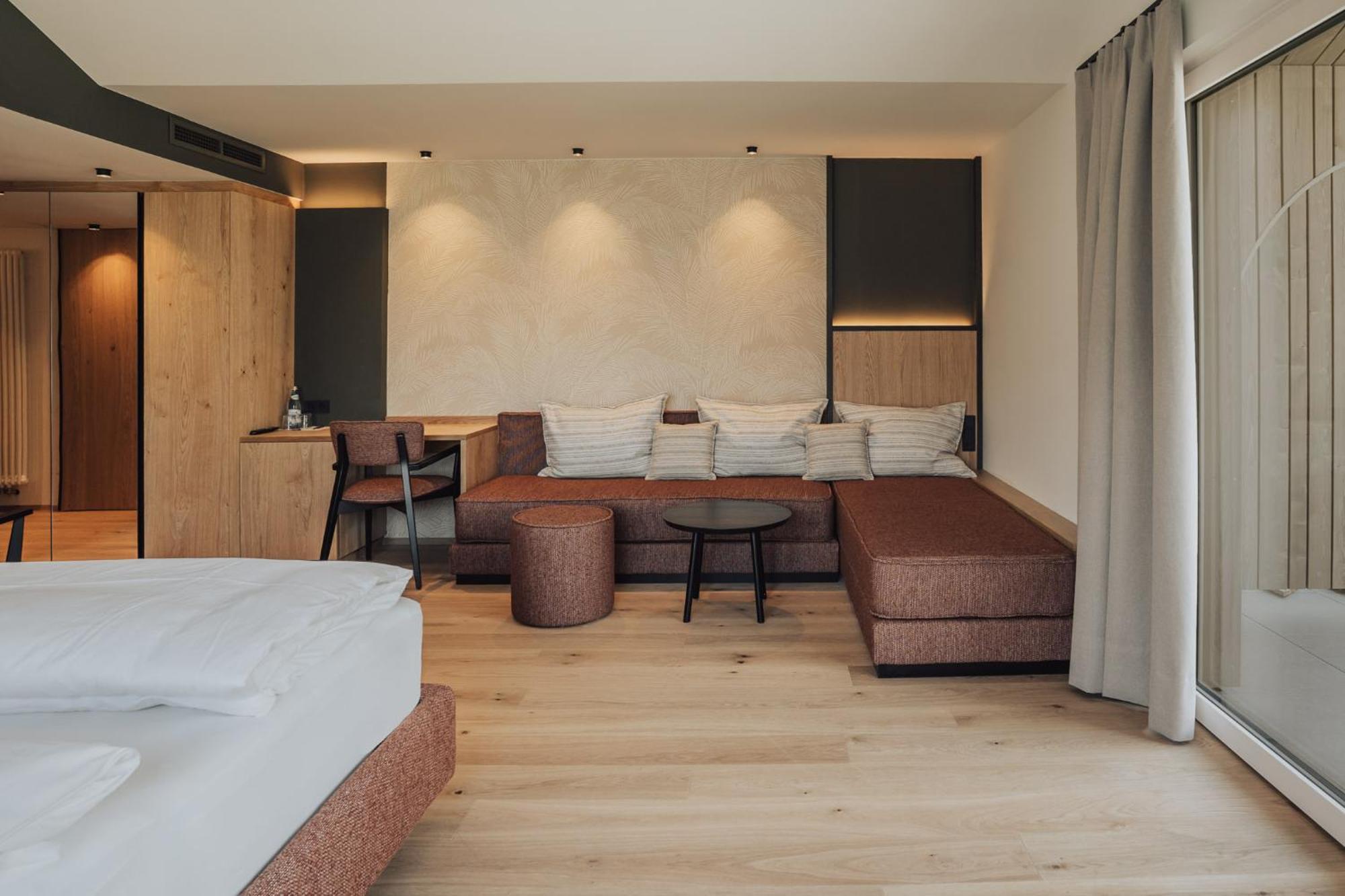 Hotel Lisetta Τιρόλο Εξωτερικό φωτογραφία