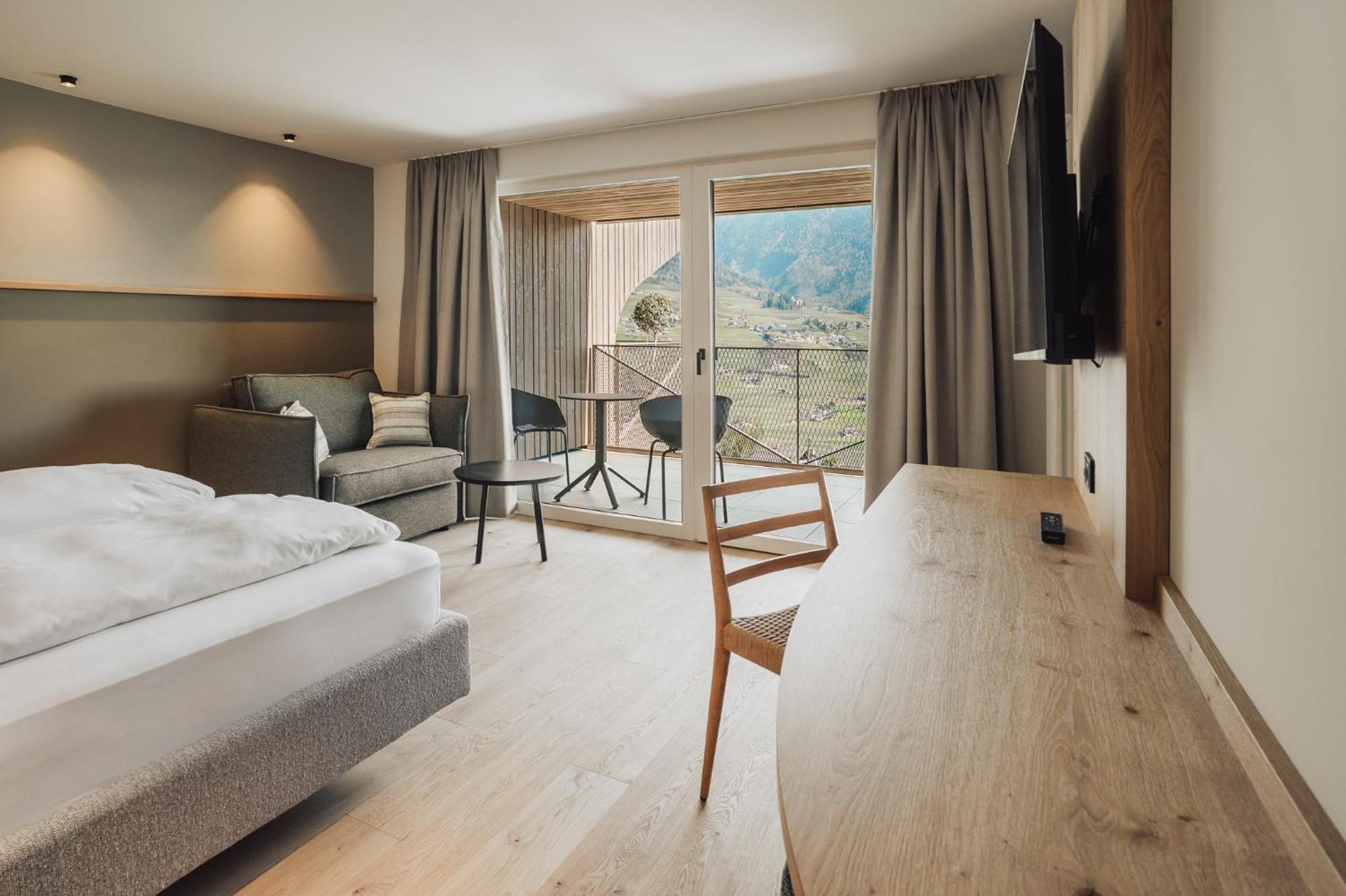 Hotel Lisetta Τιρόλο Εξωτερικό φωτογραφία