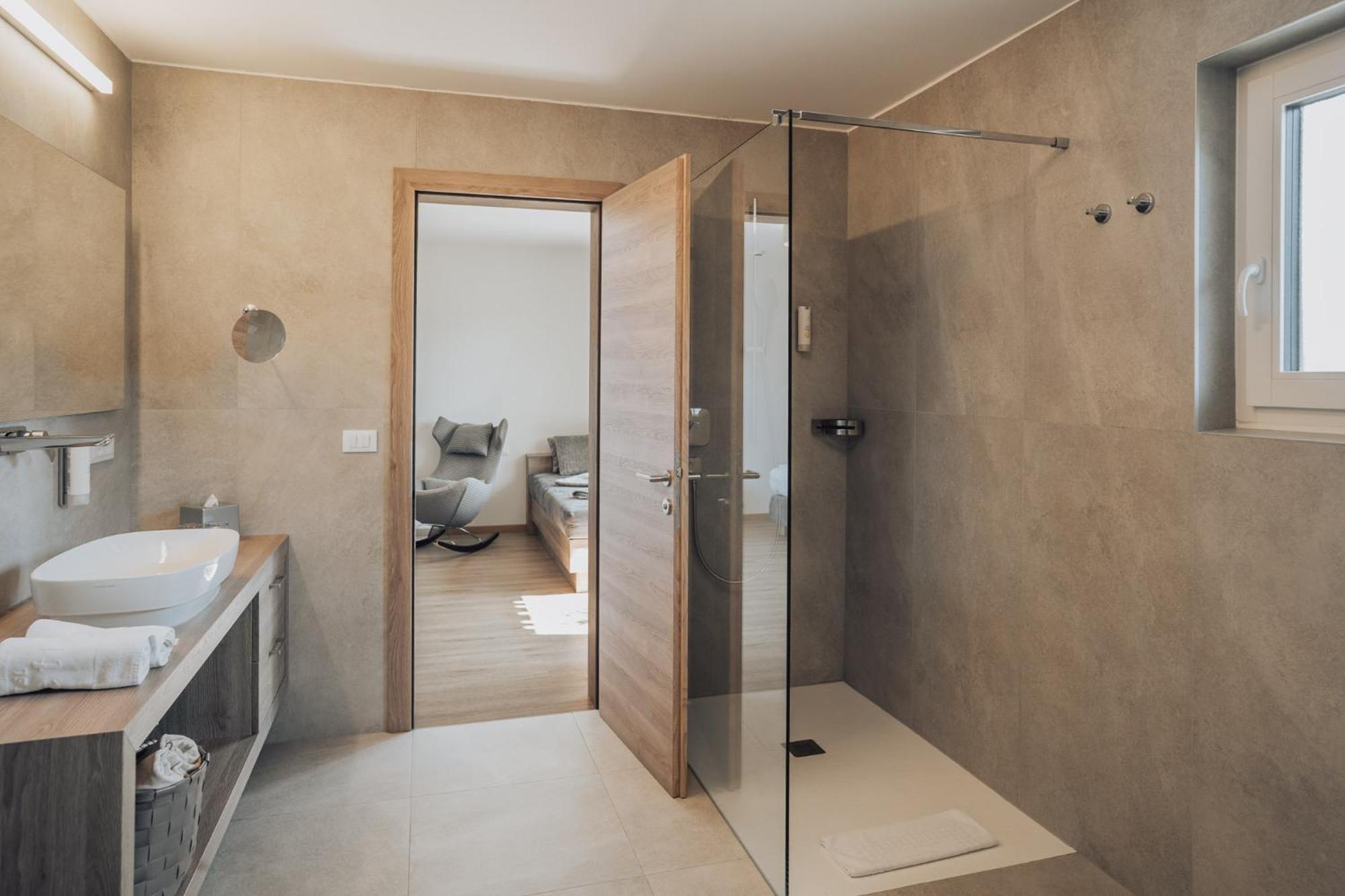 Hotel Lisetta Τιρόλο Εξωτερικό φωτογραφία